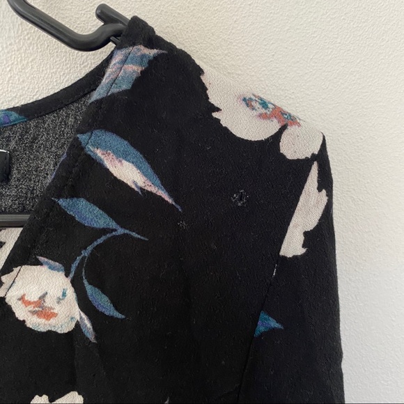 kendall and kylie romper XS - Picture 4 of 4